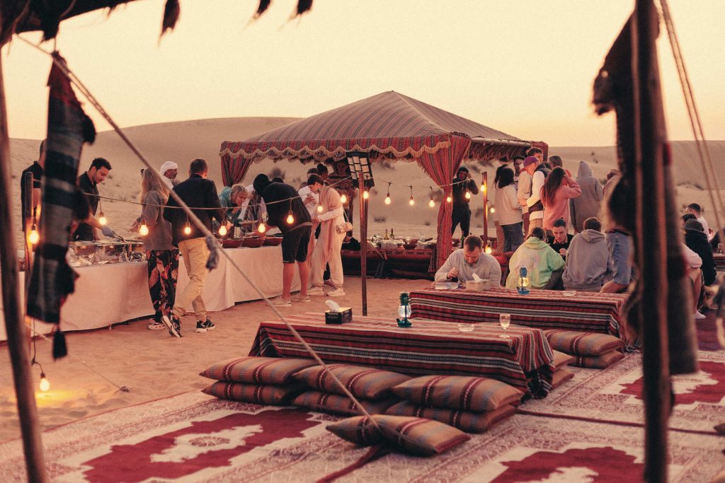 корпоратив в пустыне
