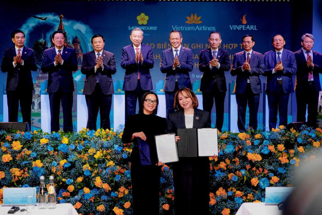 сбор обратной связи после праздника с заказчиком, церемония вручения